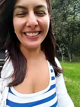 scarlett moore online show from 01.30.25