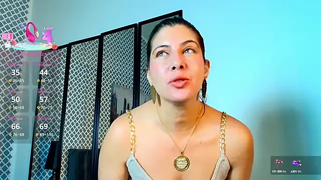 scarlett moore online show from 09.26.25