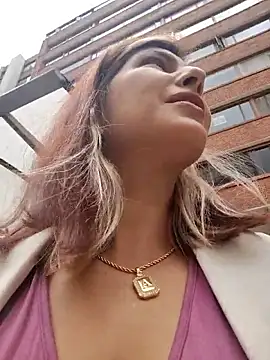 scarlett moore online show from 03.06.26