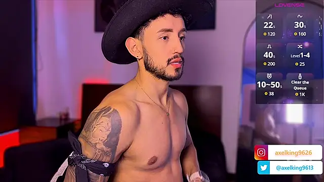 AxelKing1326 online show from 04.17.26