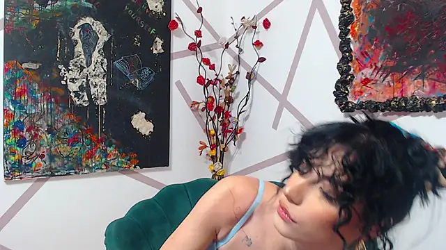 Snapshot of ZaSha__ chatting on 03.13.25 ZaSha online show from 03.13.25