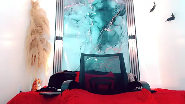 hilary rodriguez online show from 09.20.25