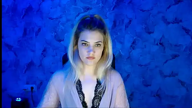 nika gold1 online show from 12.14.25