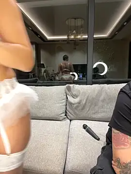 SexOnMyLvL online show from 10.05.25