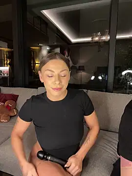 SexOnMyLvL online show from 12.15.25