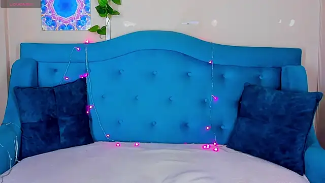 Snapshot of MilliStrii chatting on 11.10.25 MilliStrii online show from 11.10.25