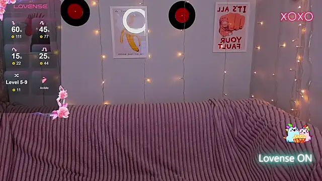 Snapshot of MilliStrii chatting on 12.15.25 MilliStrii online show from 12.15.25