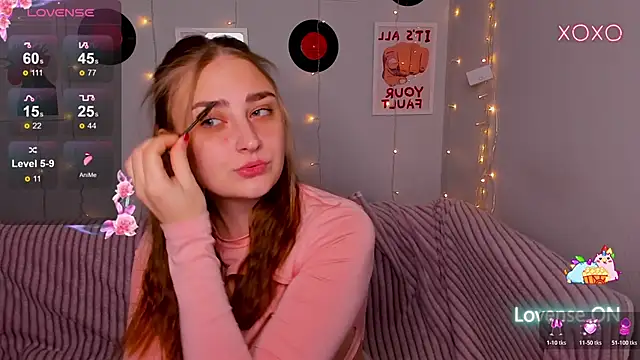 Snapshot of MilliStrii chatting on 01.12.26 MilliStrii online show from 01.12.26