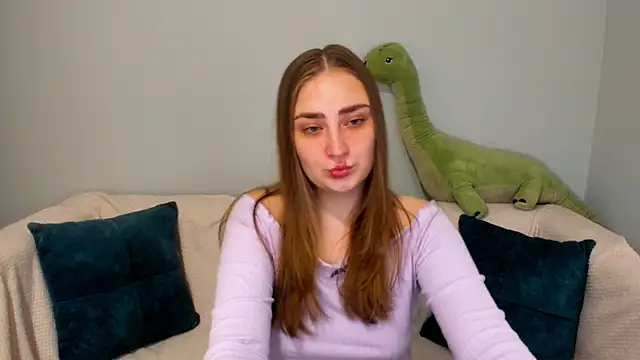 MilliStrii online show from 04.11.26