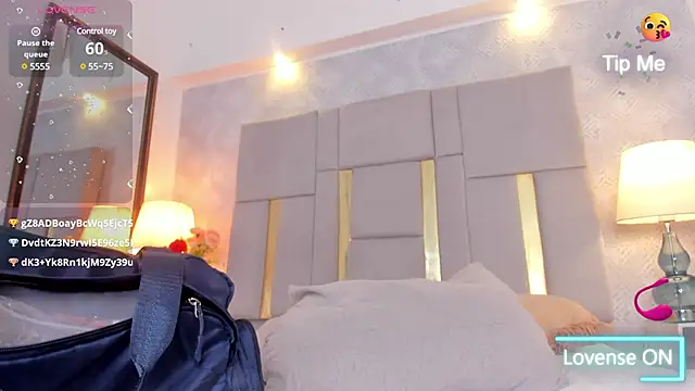 Camilaa Sanchez  online show from 03.02.25