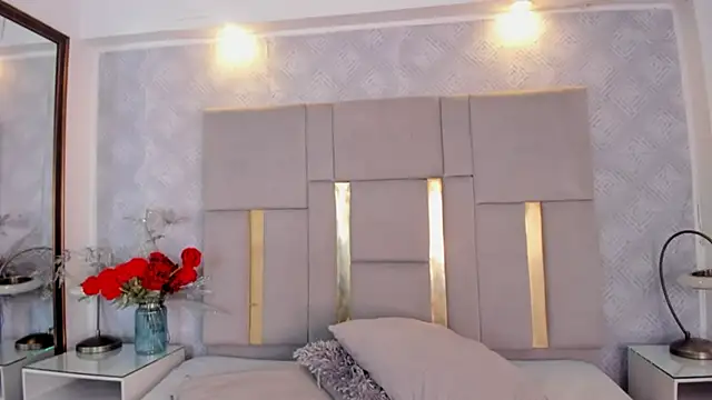 Camilaa Sanchez  online show from 02.05.26