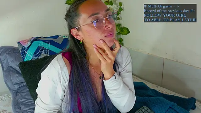 Hot Candy  online show from 07.07.26
