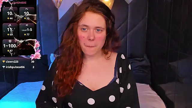 SophiePure online show from 02.25.25