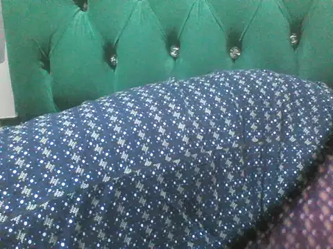 Snapshot of Sexy_Riri chatting on 02.19.26 Sexy Riri online show from 02.19.26