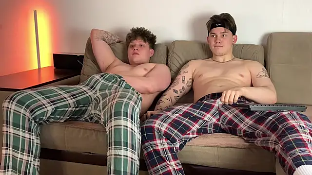 twoguyspleasure online show from 01.22.25