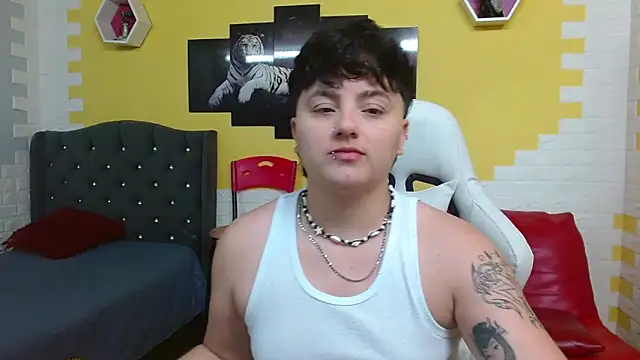 isabeautyx19 online show from 04.15.26