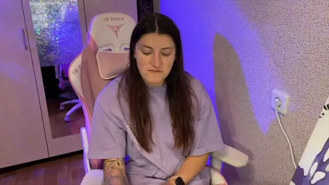 Katrin  kiss online show from 04.05.26