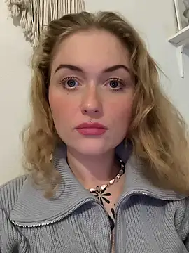 Snapshot of Goldloeckchen159 chatting on 01.07.25 Goldloeckchen159 online show from 01.07.25