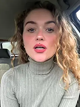 Snapshot of Goldloeckchen159 chatting on 01.11.25 Goldloeckchen159 online show from 01.11.25