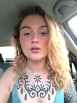 Snapshot of Goldloeckchen159 chatting on 03.07.25 Goldloeckchen159 online show from 03.07.25