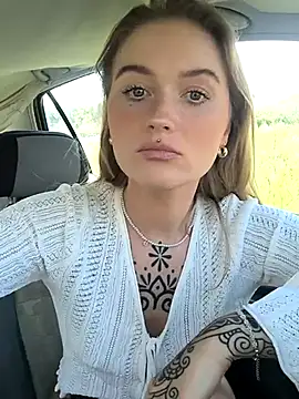 Snapshot of Goldloeckchen159 chatting on 03.20.25 Goldloeckchen159 online show from 03.20.25