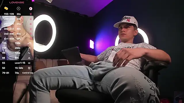 Brat  online show from 01.30.25