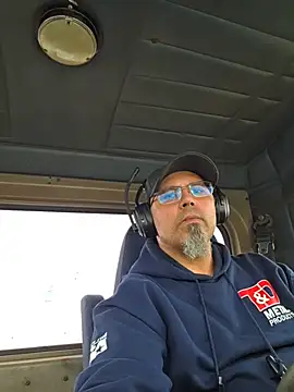 KrazyLegz online show from 03.27.26