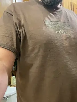 Snapshot of bigJohnson223 chatting on 02.20.25 bigJohnson223 online show from 02.20.25