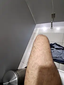 Snapshot of johny_69d@xh chatting on 12.05.24 johny 69dxh online show from 12.05.24