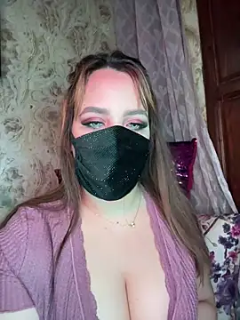 Snapshot of AMBER_SEXY99 chatting on 11.20.25 AMBER SEXY99 online show from 11.20.25