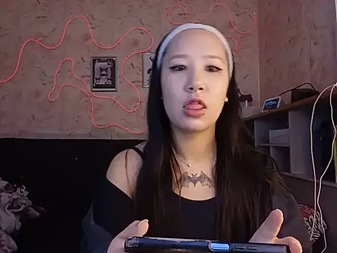 Japabaixinha online show from 06.11.26