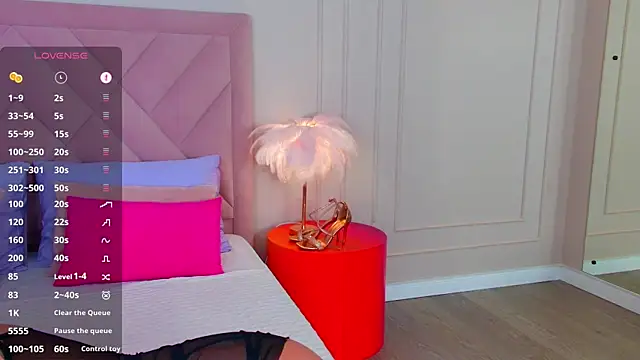 BellaHalles online show from 03.20.25