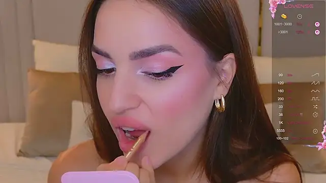 BellaHalles online show from 10.20.25