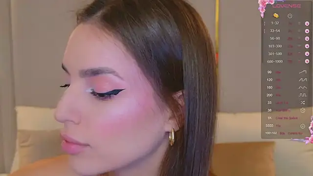 BellaHalles online show from 10.21.25