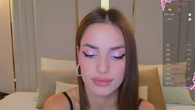 BellaHalles online show from 10.24.25