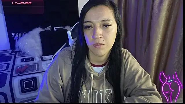 Snapshot of Majuu__ chatting on 02.02.26 Majuu online show from 02.02.26