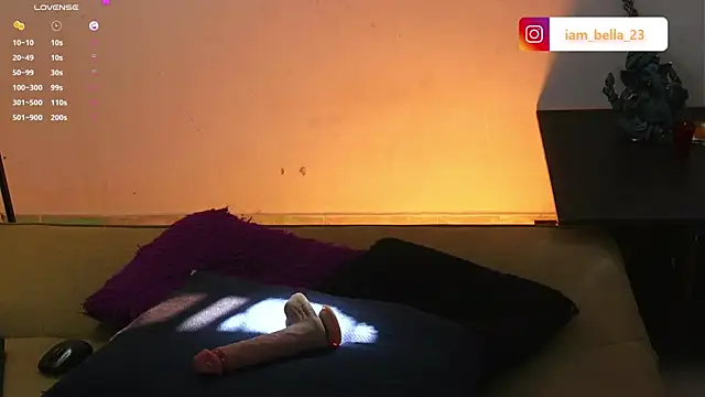 yourtoybella online show from 01.13.25