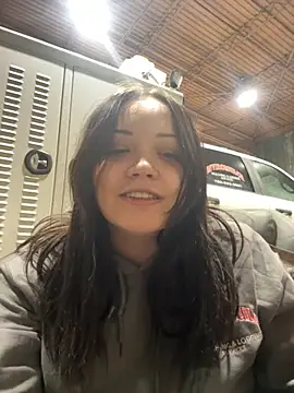 skinwalkingzombie online show from 11.06.25