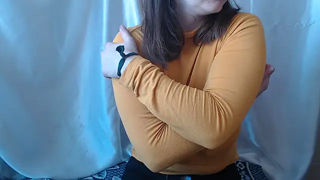 Burberrry  online show from 04.29.26