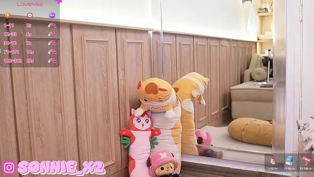 Snapshot of Sonnie_ chatting on 01.24.25 Sonnie online show from 01.24.25