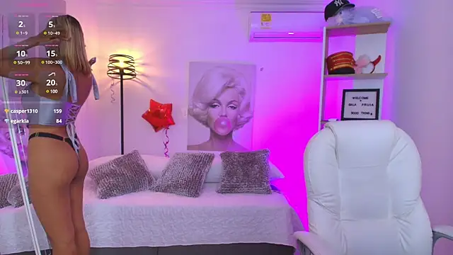 Snapshot of SALOOMEE__ chatting on 03.12.25 SALOOMEE online show from 03.12.25