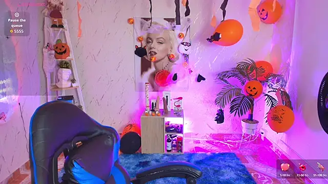 Snapshot of SALOOMEE__ chatting on 10.23.25 SALOOMEE online show from 10.23.25