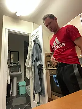 Snapshot of Yourhotboy_42 chatting on 03.13.25 Yourhotboy 42 online show from 03.13.25