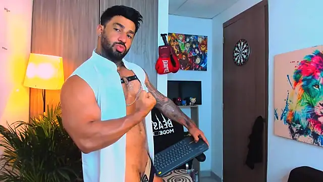 naugthy dominant online show from 10.13.25