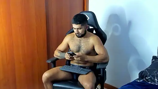 ethaanjones online show from 01.10.26