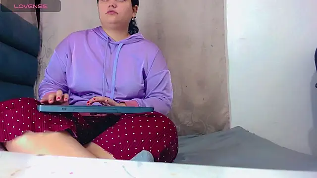 brunnette hot online show from 01.09.26