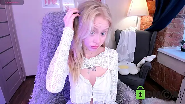 Snapshot of MalenaErnman chatting on 02.28.25 MalenaErnman online show from 02.28.25