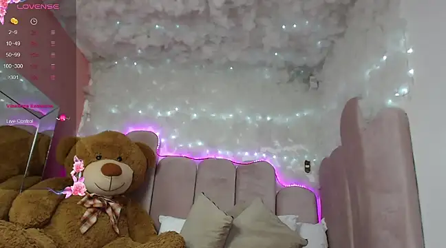 puca ebony online show from 03.15.25