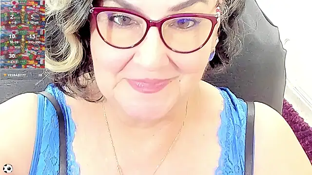 Snapshot of cataleya_mom chatting on 06.20.26 cataleya mom online show from 06.20.26