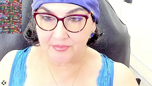 Snapshot of cataleya_mom chatting on 06.21.26 cataleya mom online show from 06.21.26